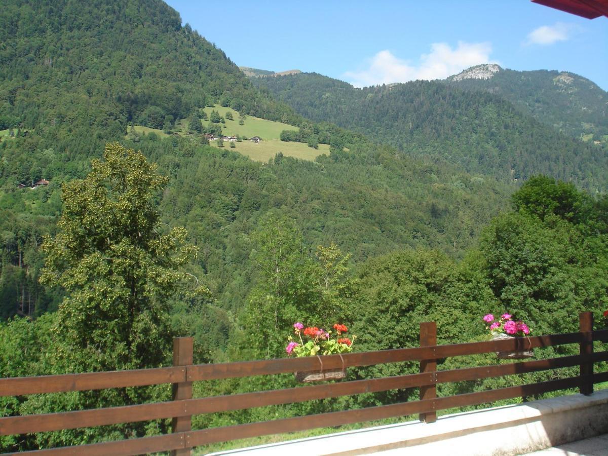 L'Horizon Des Alpes Bed and Breakfast Le Petit-Bornand-les-Glieres Eksteriør billede